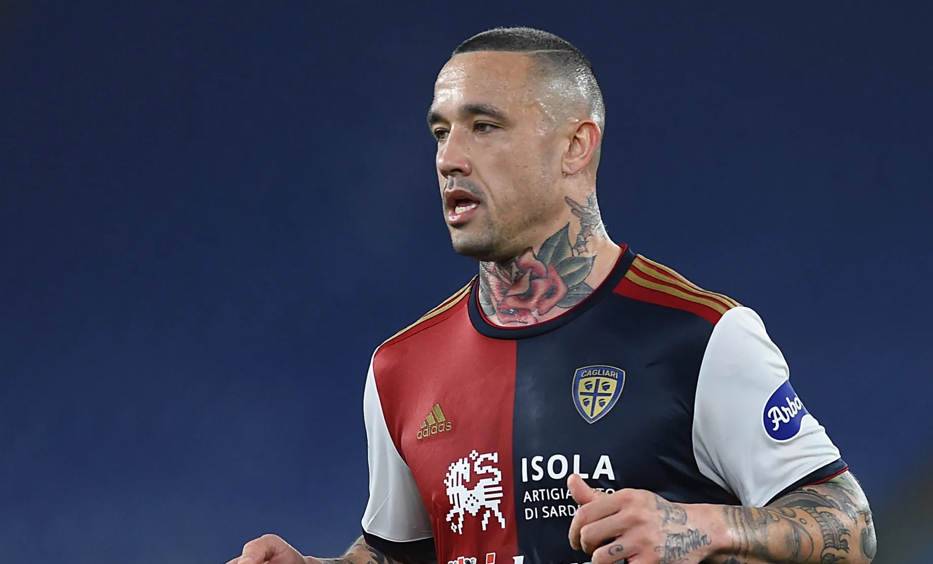 Nainggolan: &lsquo;Disseram que se eu n&atilde;o bebesse nem fumasse, poderia jogar no Real Madrid&rsquo;