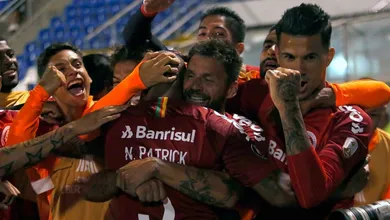 Senhor Libertadores, S&oacute;bis faz seu primeiro gol no retorno ao Inter para derrotar o Palestino