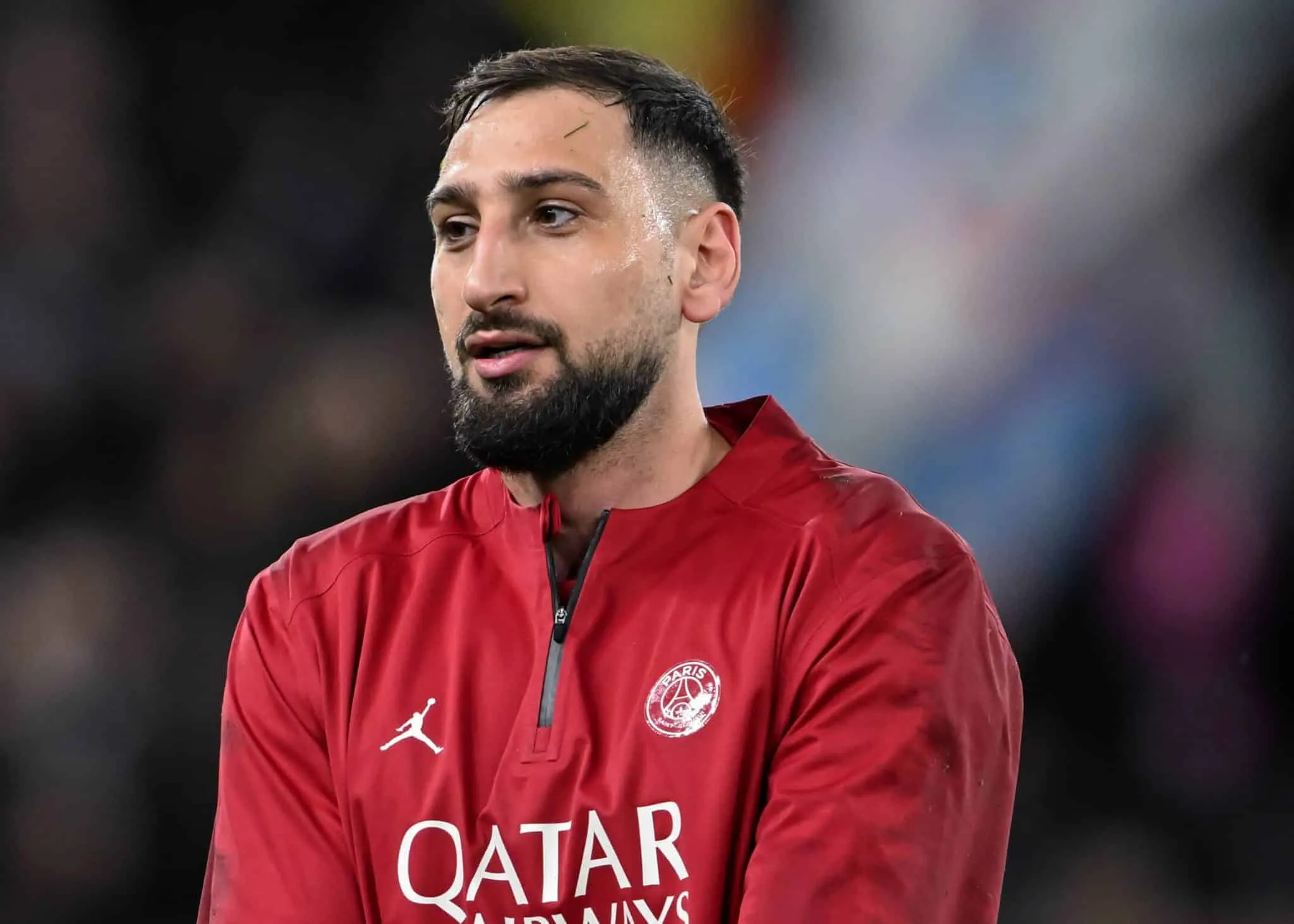 Empres&aacute;rio de Donnarumma se revolta com PSG e aponta poss&iacute;vel sa&iacute;da para nova casa