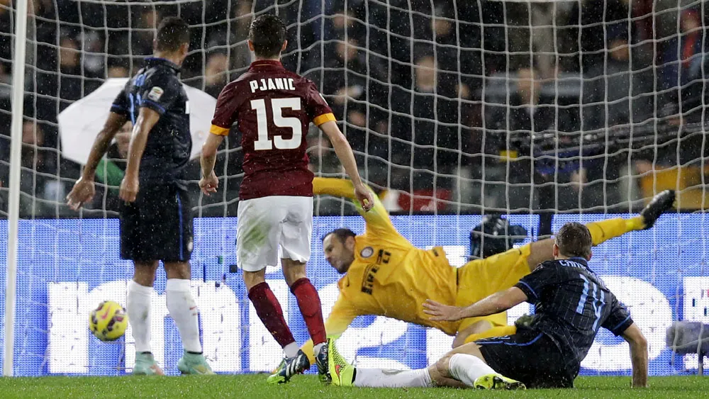 Velocidade, ofensividade e gola&ccedil;os: Roma derruba Inter e segue persegui&ccedil;&atilde;o &agrave; Juventus