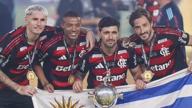 &lsquo;Recorde de lendas&rsquo;: Imprensa internacional destaca gringos do Flamengo ap&oacute;s tetra