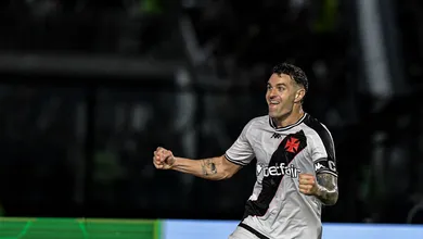 Classifica&ccedil;&atilde;o do Vasco foi t&atilde;o mon&oacute;tona que momento mais relevante da noite veio no intervalo