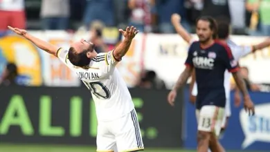 Ele est&aacute; de volta: Donovan rev&ecirc; a aposentadoria e jogar&aacute; pelo Galaxy at&eacute; o final da temporada