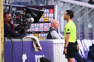 Federa&ccedil;&atilde;o espanhola pode aderir tend&ecirc;ncia da Europa sobre utiliza&ccedil;&atilde;o do VAR