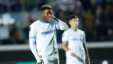 Tr&ecirc;s jogadores do Olympique de Marseille sofrem tentativa de assalto &agrave; m&atilde;o armada
