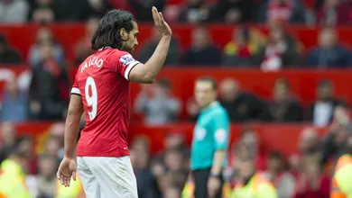 Manchester United est&aacute; certo em n&atilde;o ficar com Falcao, mas El Tigre n&atilde;o est&aacute; acabado