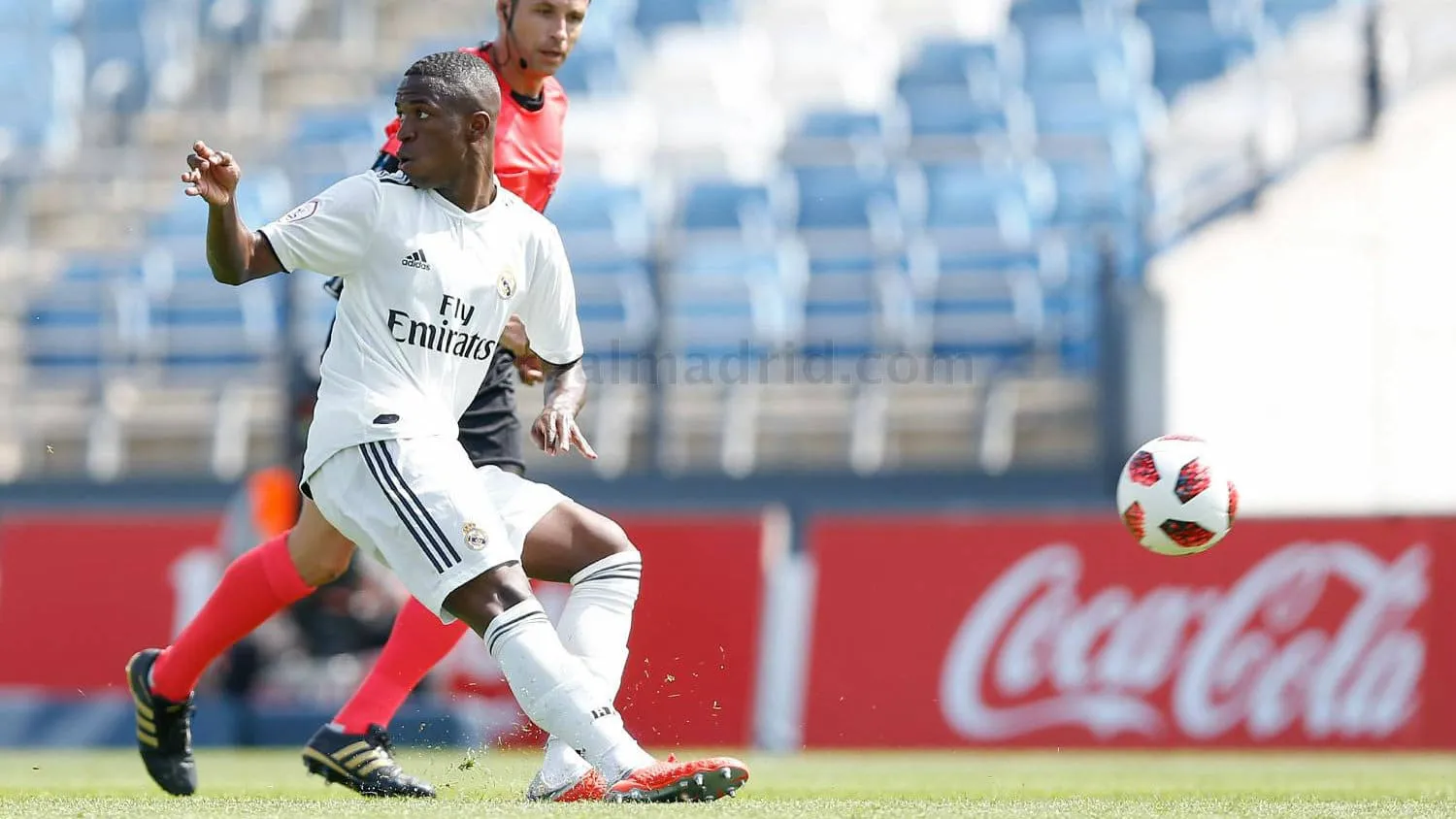 Vin&iacute;cius J&uacute;nior: &euro; 45 milh&otilde;es jogando a terceira divis&atilde;o da Espanha pelo Real Madrid Castilla