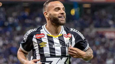 Santos repete f&oacute;rmula que derrotou o Flamengo para vencer o Cruzeiro no Mineir&atilde;o