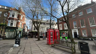 Como Ted Lasso transformou a vida de um bairro em Londres