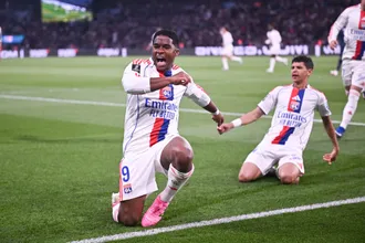 &lsquo;Endrick deveria se concentrar em jogar futebol&rsquo;, diz Hakimi ap&oacute;s PSG x Lyon