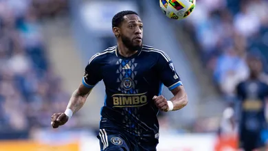 Refor&ccedil;o encanta Ram&oacute;n D&iacute;az no Corinthians e amea&ccedil;a vaga de Raniele
