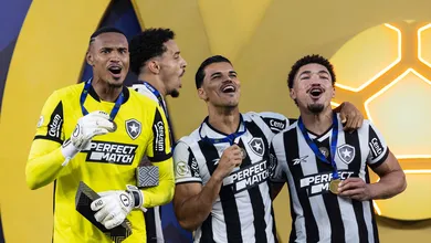 Dois campe&otilde;es com o Botafogo podem ir para a Turquia, diz portal