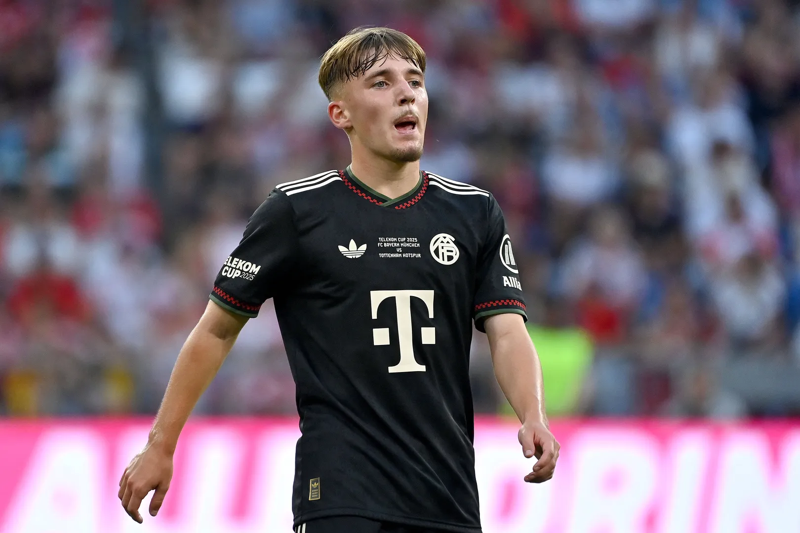 Lennart Karl em a&ccedil;&atilde;o no Bayern de Munique