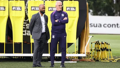 Para n&atilde;o perder o timing na janela, Corinthians repensa postura por refor&ccedil;os