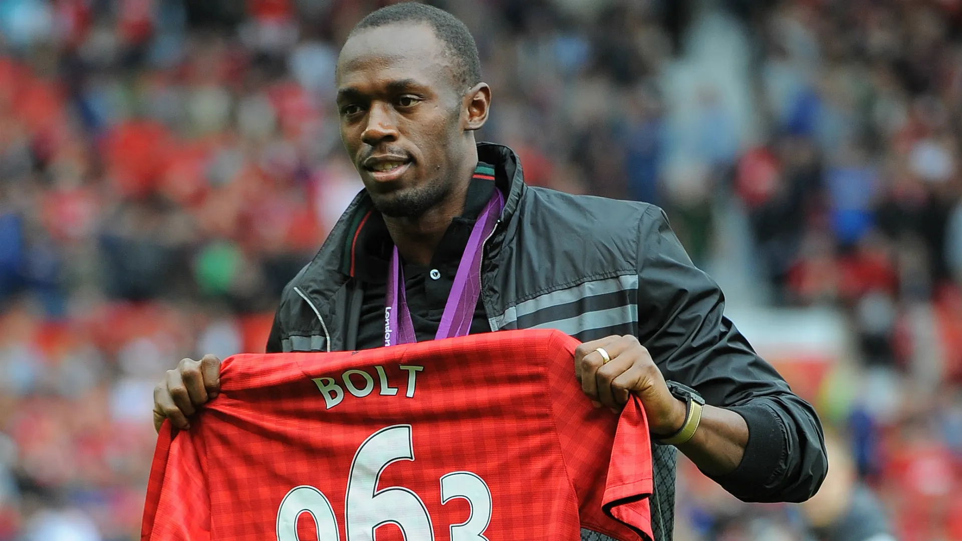 Ningu&eacute;m acreditou que era mesmo Usain Bolt entrando ao vivo na TV do Manchester United