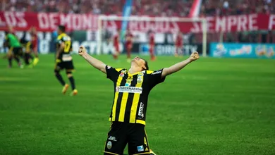 Campe&atilde;o no &uacute;ltimo lance do confronto direto na rodada final: o &eacute;pico do T&aacute;chira