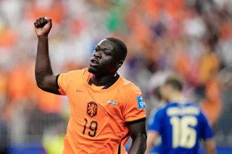 Gakpo destr&oacute;i, mas dedo de Koeman &eacute; crucial para goleada dos Pa&iacute;ses Baixos com aposta