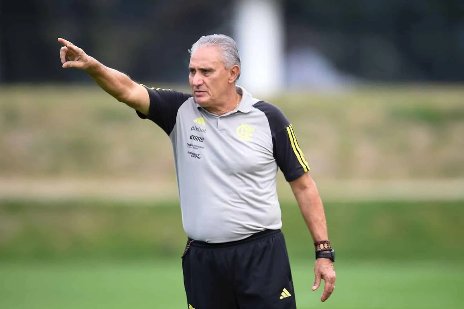 Tite conta com David Luiz, mas baixa inoportuna pode mudar esquema em Flamengo x Juventude