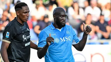 Saudades, Chelsea? Lukaku s&oacute; n&atilde;o faz chover em seu in&iacute;cio arrasador no Napoli