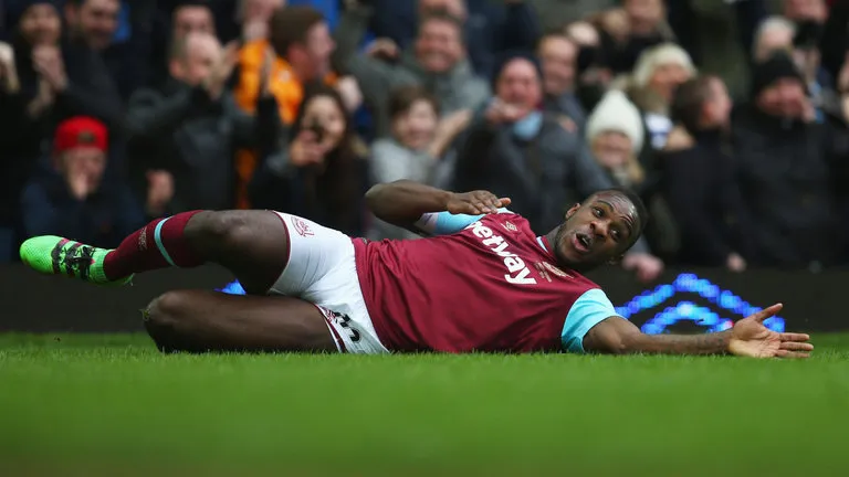 At&eacute; Slaven Bilic aprovou a comemora&ccedil;&atilde;o do West Ham imitando Homer Simpson