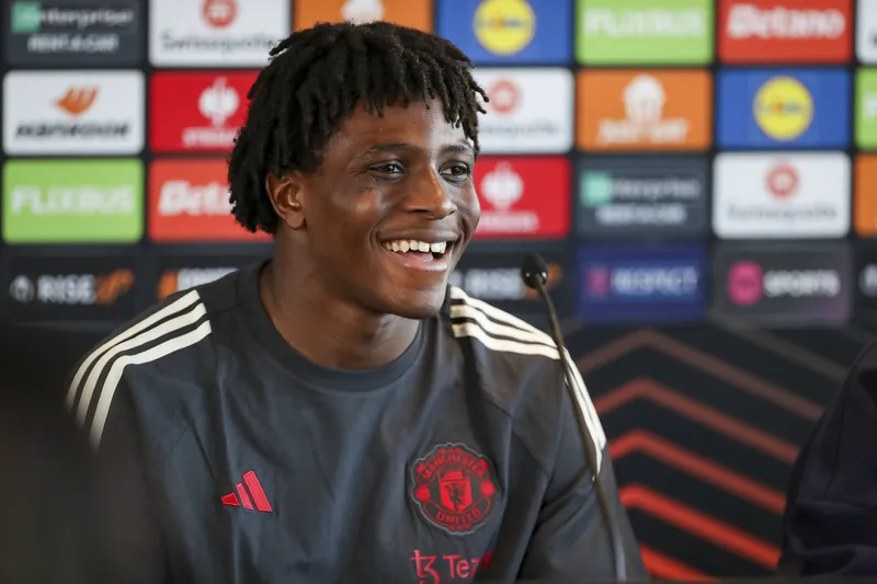 Patrick Dorgu durante entrevista coletiva 