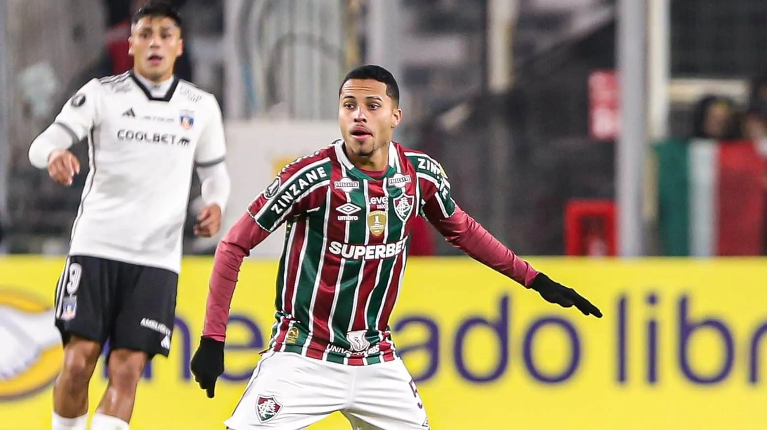 Alexsander voltar a ganhar espa&ccedil;o enquanto Fluminense tenta recuperar jovens