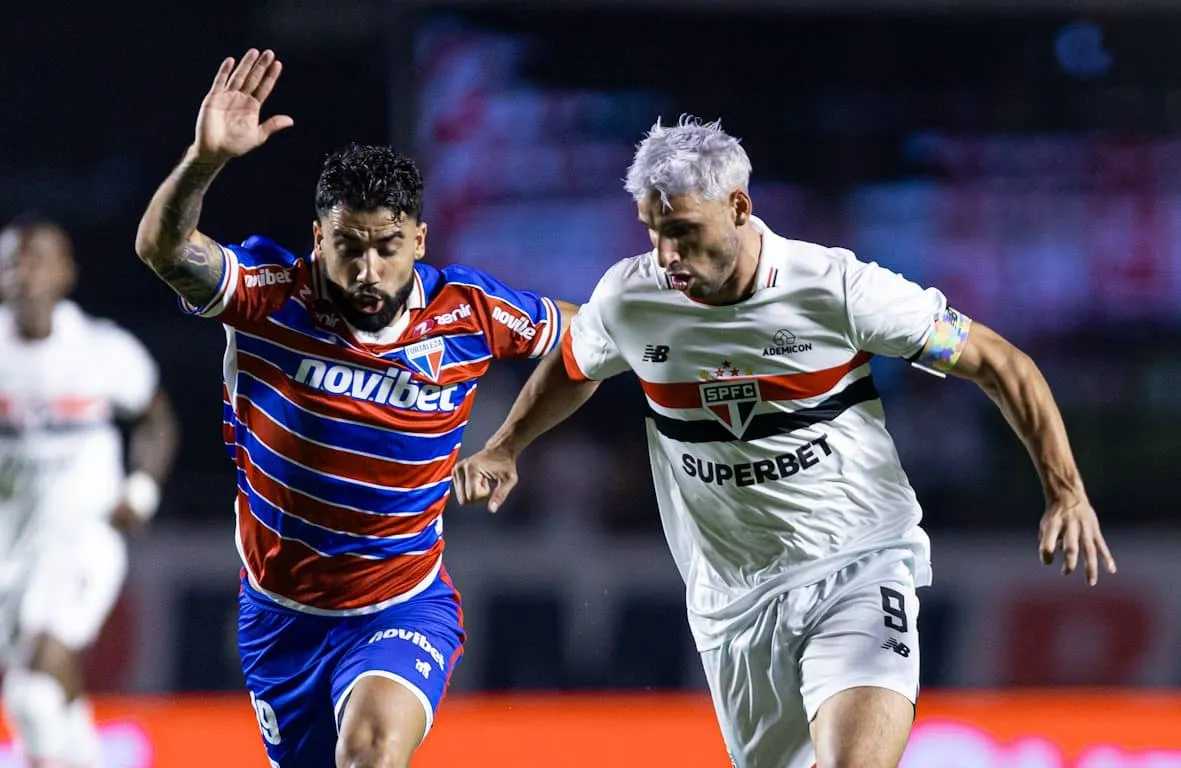 Crise sem fim: derrota do S&atilde;o Paulo para o Fortaleza pode ser fim da linha para Carpini
