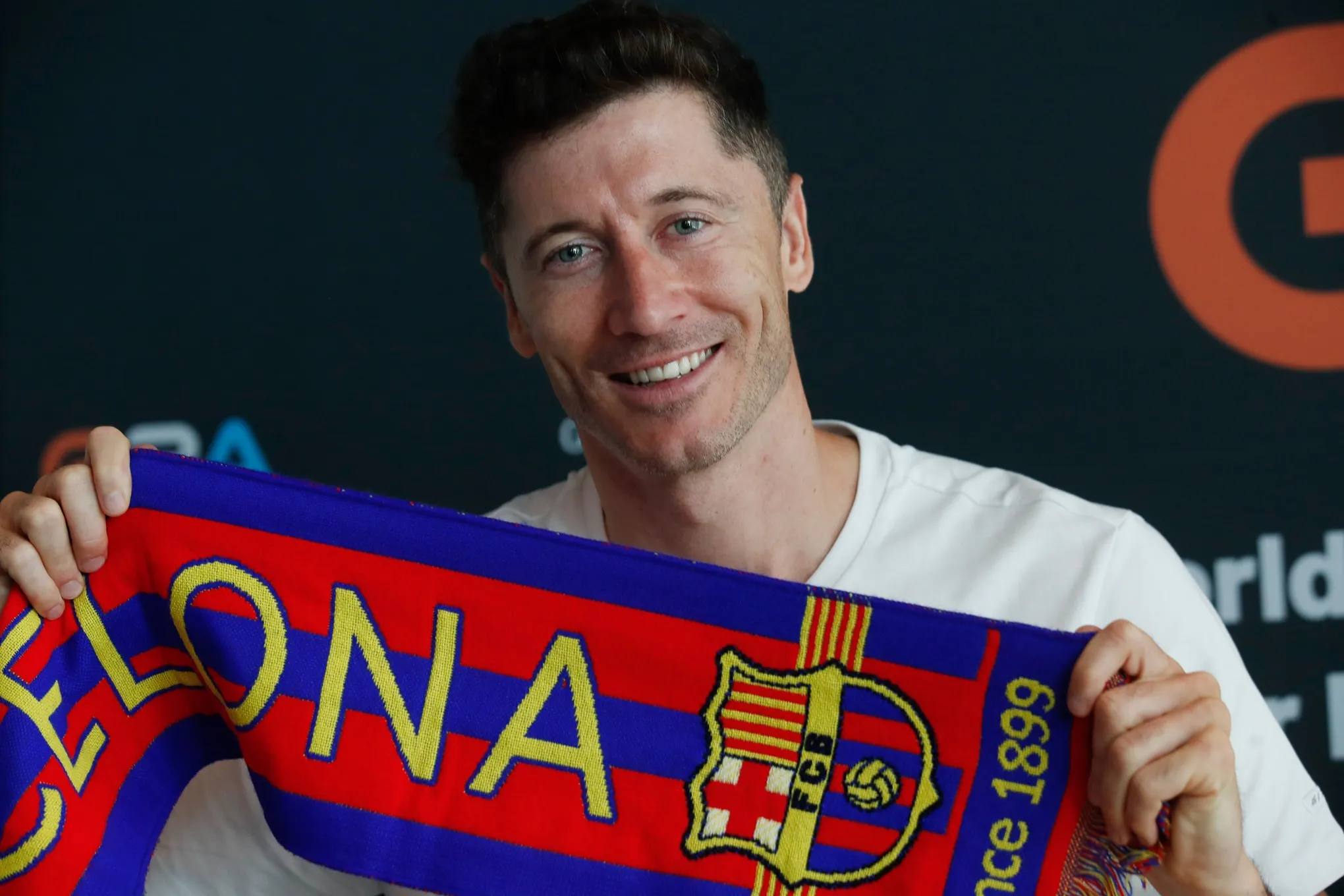 Lewandowski est&aacute; t&atilde;o confiante no Barcelona que at&eacute; desafiou Mbapp&eacute; e Real Madrid