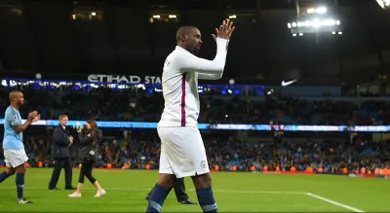 O adeus de Yaya Tour&eacute; no Est&aacute;dio Etihad n&atilde;o poderia ser diferente: uma noite hist&oacute;rica