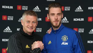 Entre tantas incertezas, uma garantia: De Gea defender&aacute; as metas do United por mais quatro anos