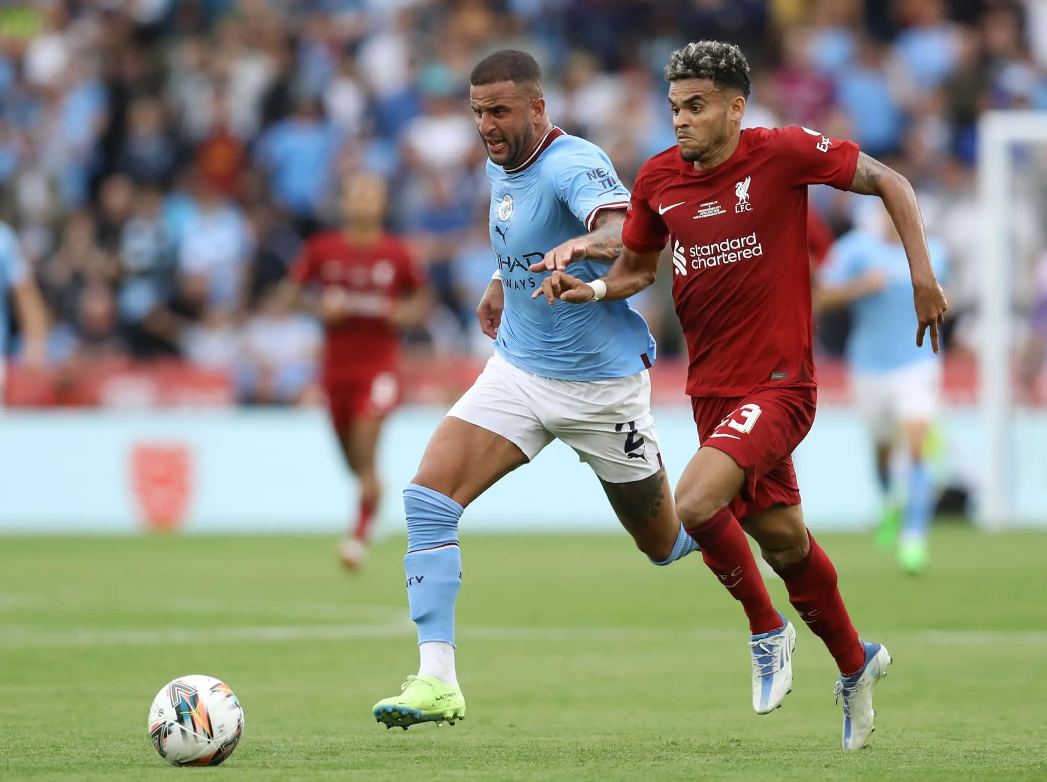 City desmente inten&ccedil;&atilde;o de tirar estrela do rival ap&oacute;s sa&iacute;da de Julian Alvarez