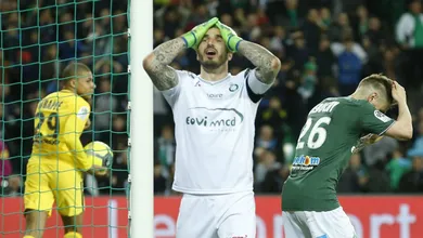 Deu at&eacute; pena do Saint-&Eacute;tienne, ao deixar a vit&oacute;ria sobre o PSG escapar nos &uacute;ltimos instantes