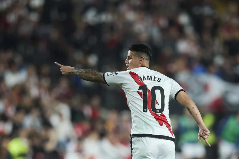 James Rodr&iacute;guez pouco jogou pelo Rayo Vallecano