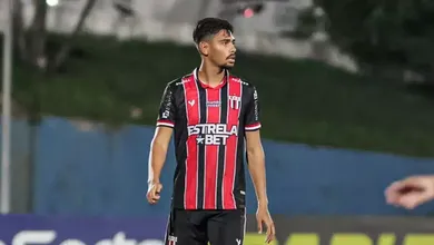 A S&eacute;rie B teve um rar&iacute;ssimo exemplar do que &eacute; o gol de bicicleta perfeito