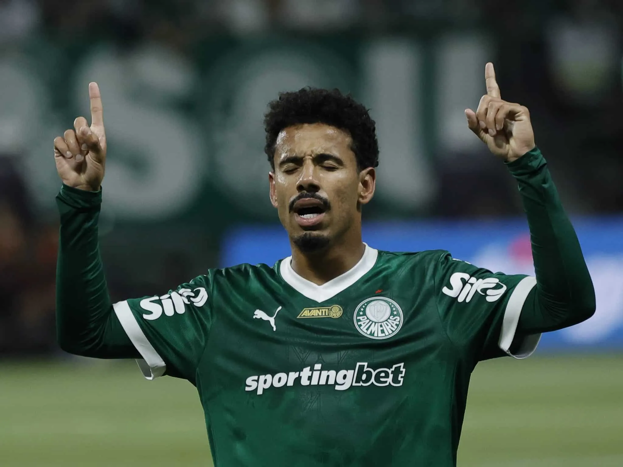 Palmeiras ter&aacute; de mudar esquema que virou ideal; entenda op&ccedil;&otilde;es e consequ&ecirc;ncias