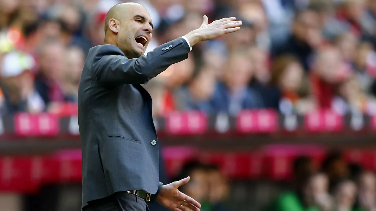 Guardiola chega a 100 jogos de Bundesliga com 80 vit&oacute;rias, mas tetra fica para outro dia