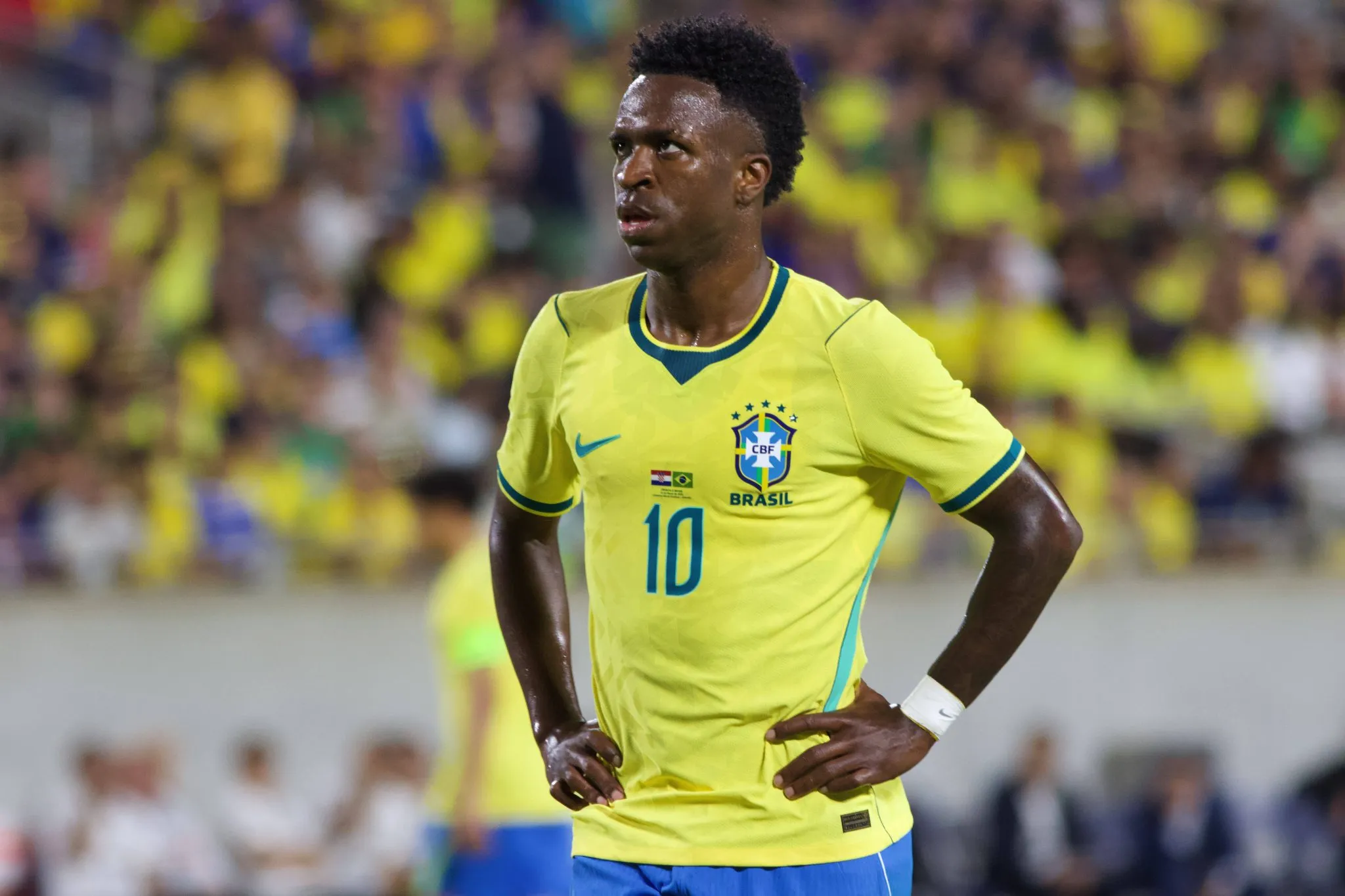 Vinicius J&uacute;nior em amistoso da sele&ccedil;&atilde;o brasileira