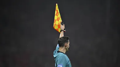 Por que a Holanda quer abolir o impedimento do futebol amador