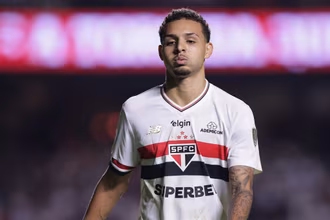 &lsquo;Eu queria ter ficado mais&rsquo;: Joia abre o cora&ccedil;&atilde;o sobre sa&iacute;da do S&atilde;o Paulo