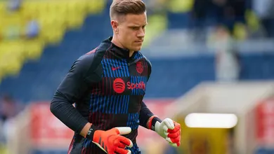 Les&atilde;o de Ter Stegen pode fazer goleiro aposentado ganhar &uacute;ltima chance na carreira