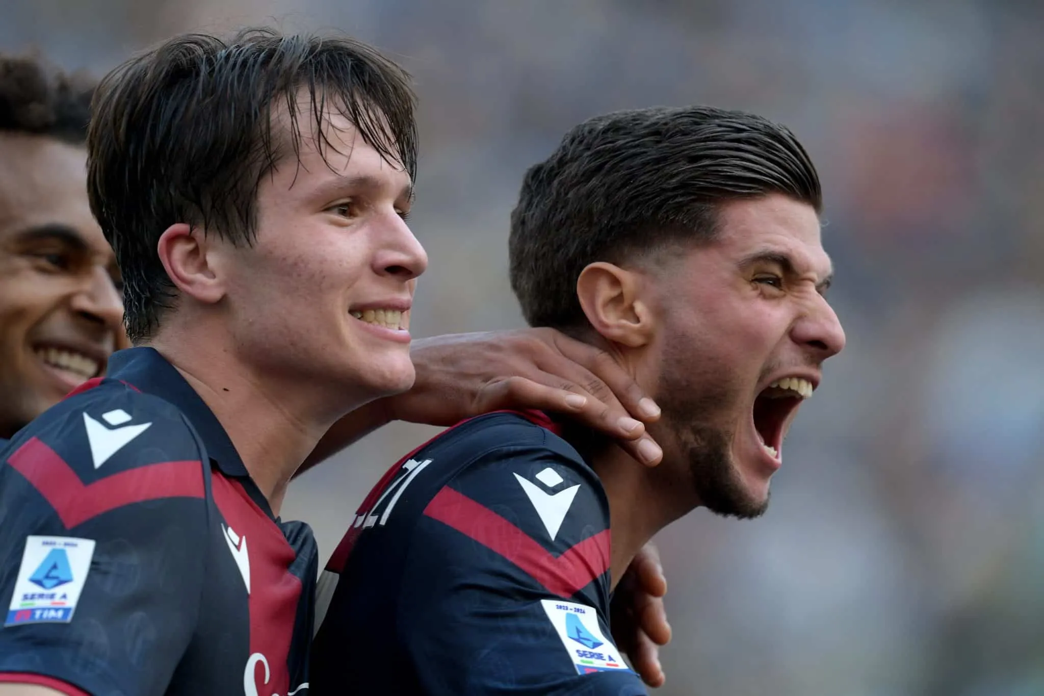 Bologna acaba com festa da Lazio, vira e se mant&eacute;m em zona de classifica&ccedil;&atilde;o para torneios europeus