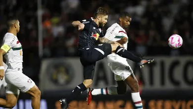 Bragantino aproveita Fluminense em &lsquo;modo Libertadores&rsquo; e segue na persegui&ccedil;&atilde;o ao Botafogo