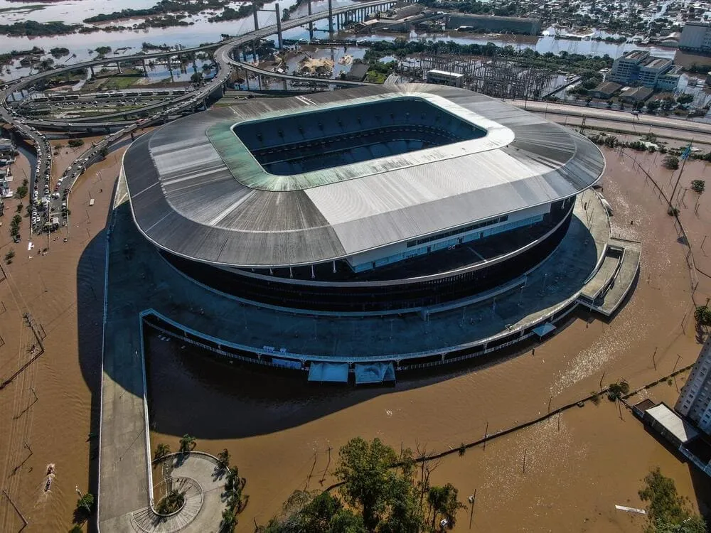 Maioria dos clubes da S&eacute;rie A pede paralisa&ccedil;&atilde;o imediata do Campeonato Brasileiro