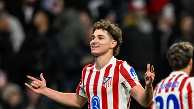 Gol no fim disfar&ccedil;a problemas de um Atl&eacute;tico de Madrid dependente de her&oacute;i &uacute;nico