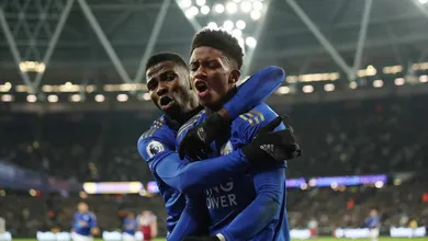 Com reservas, Leicester se recupera com vit&oacute;ria fora de casa e derruba t&eacute;cnico do West Ham