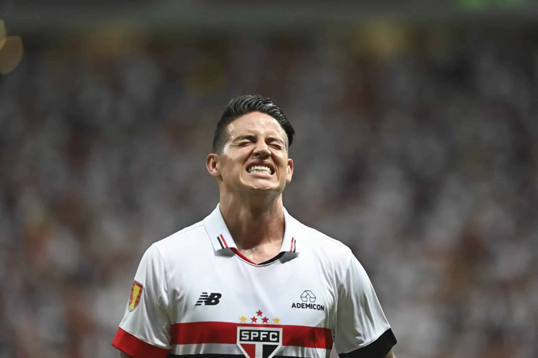 &lsquo;N&atilde;o corria nem no Bayern&rsquo;: Rafinha revela briga com James Rodr&iacute;guez no S&atilde;o Paulo