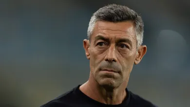 Sem fator Neymar, Caixinha n&atilde;o coloca teoria em pr&aacute;tica e &eacute; demitido do Santos