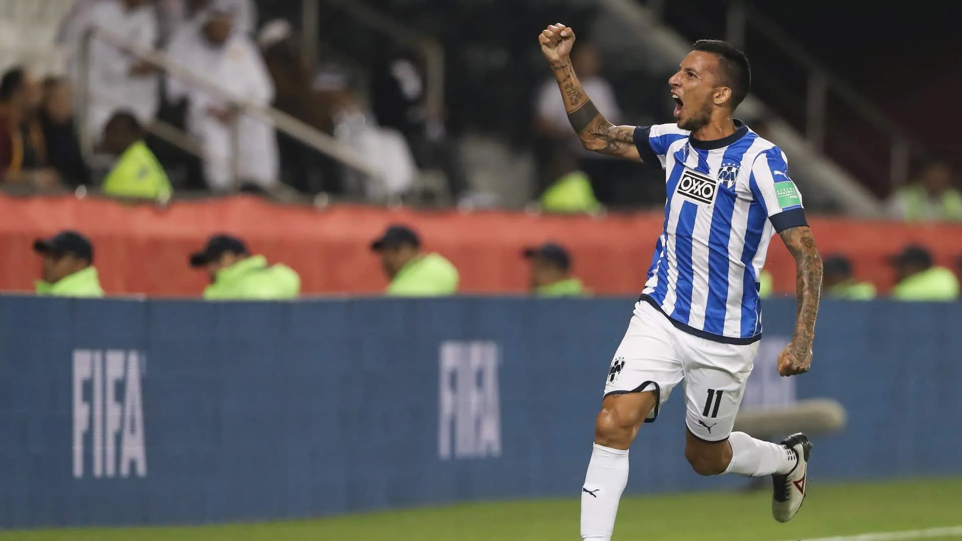 Em jogo movimentado, com gola&ccedil;os para os dois lados, Monterrey venceu e passou &agrave;s semis