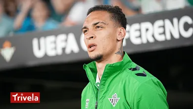 Antony foi consultado por dois clubes e tem data definida para negociar futuro