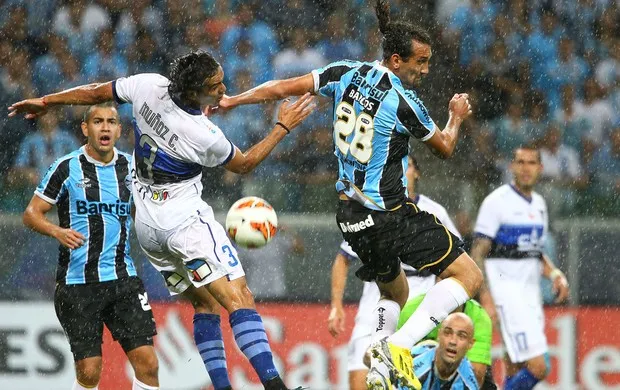 Barcos Gr&ecirc;mio x Huachipato